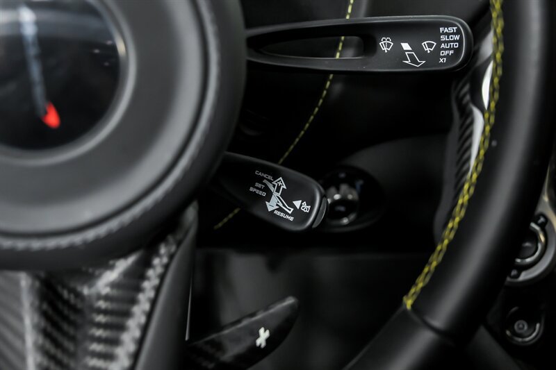 Used 2018 McLaren 720S photo 31