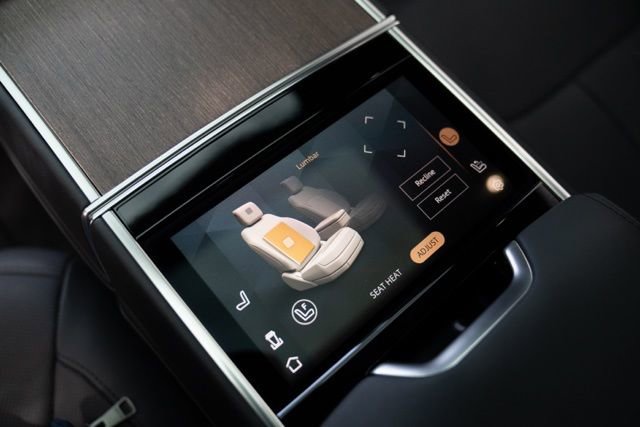 2023 Land Rover Range Rover Long Wheelbase Autobiography