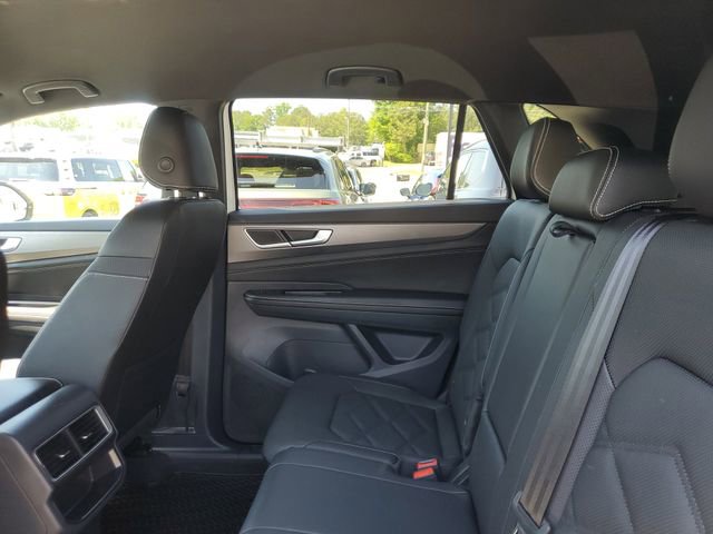 2025 Volkswagen Atlas Cross Sport SE