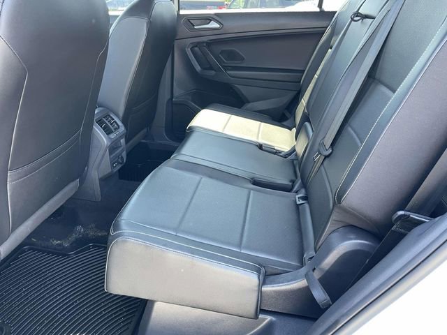 2021 Volkswagen Tiguan SE R-Line