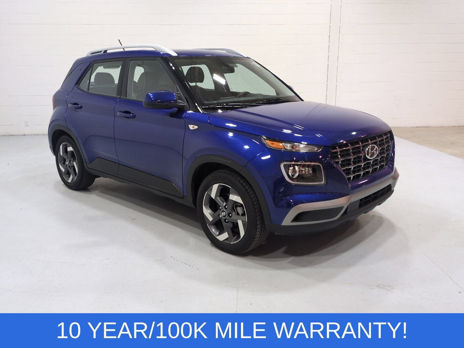 Certified 2023 Hyundai Venue Limited w/ Cargo Package