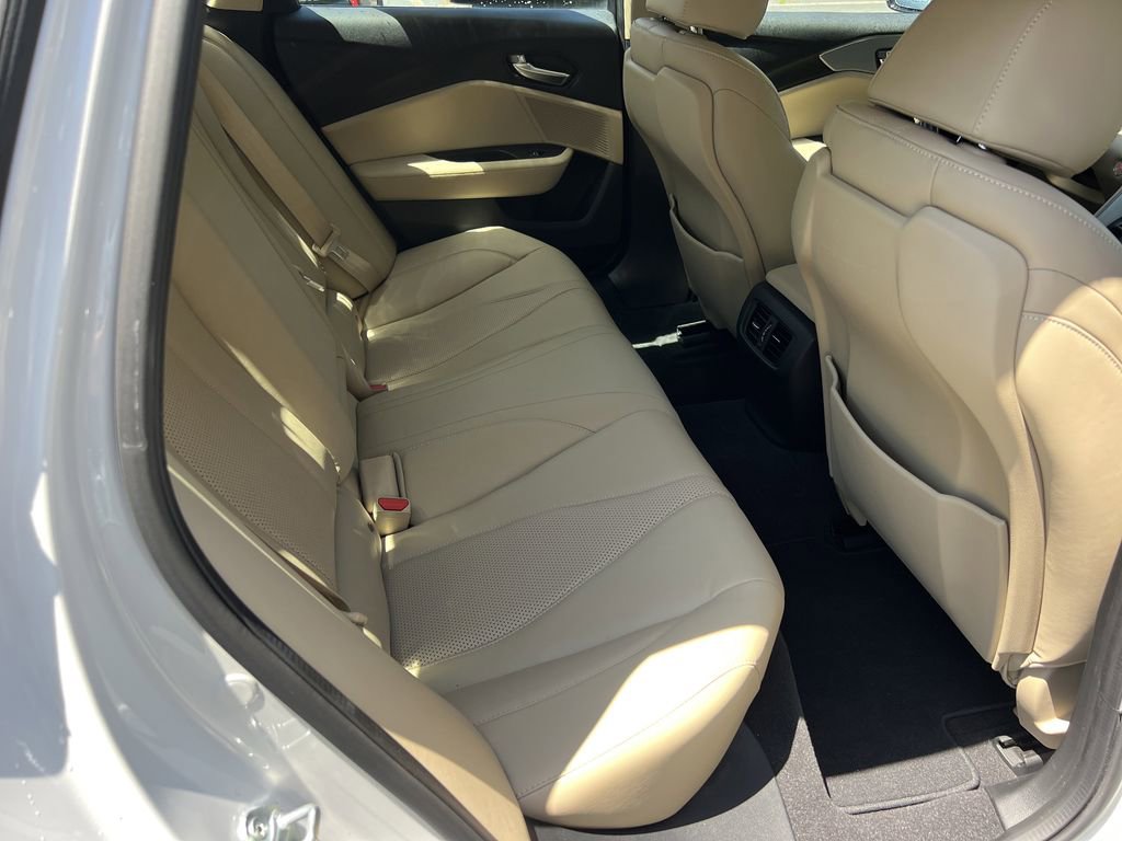 2023 Acura TLX w/ Technology Package