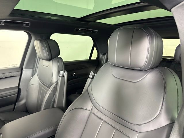 2026 Land Rover Range Rover Sport SE