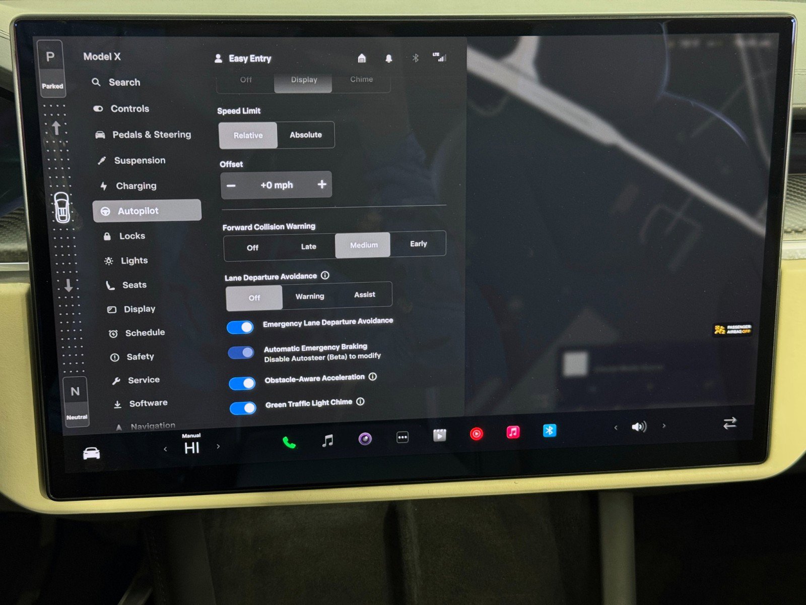 2022 Tesla Model X Plaid