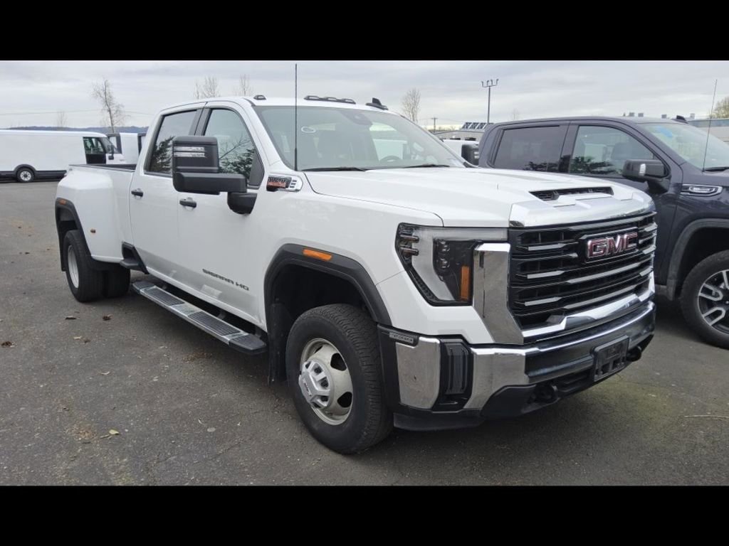 2024 GMC Sierra 3500 Pro
