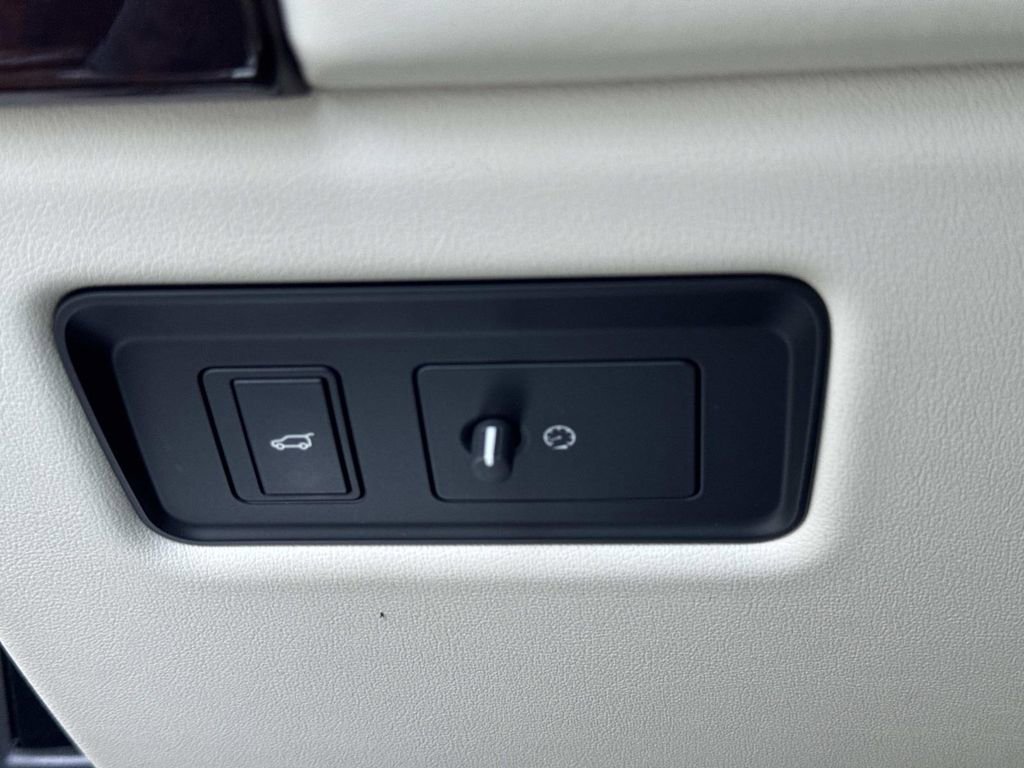 2020 Land Rover Range Rover HSE