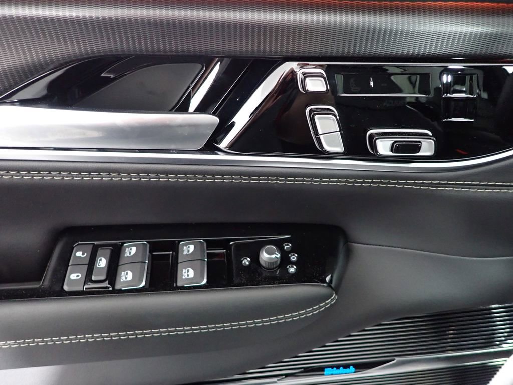 2026 Jeep Grand Wagoneer Summit