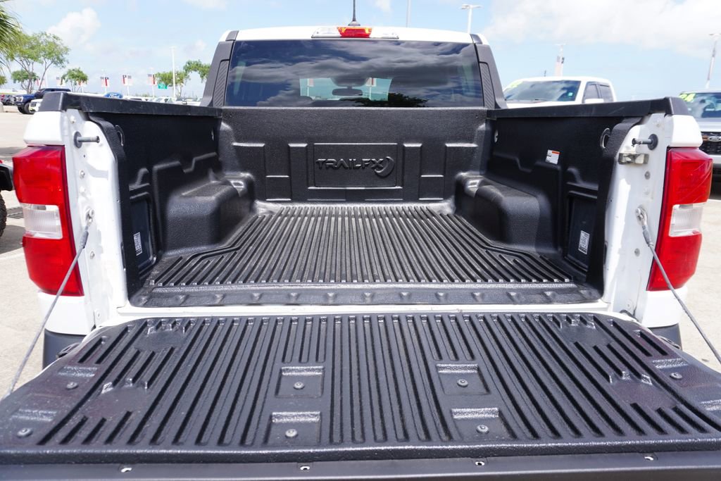 2023 Ford Maverick XL