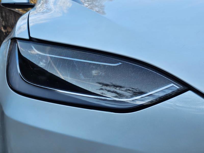 2024 Tesla Model X Plaid