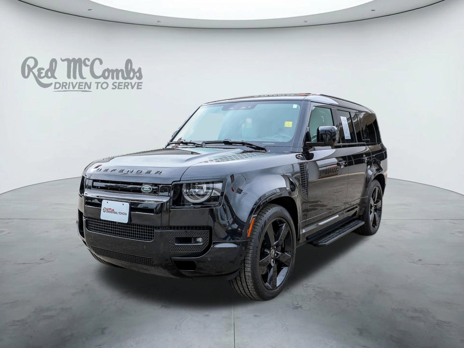 Used 2025 Land Rover Defender 130 X-Dynamic SE