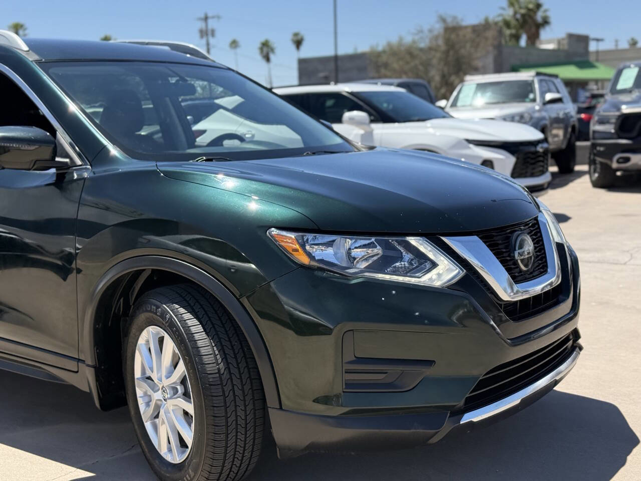 2018 Nissan Rogue SV
