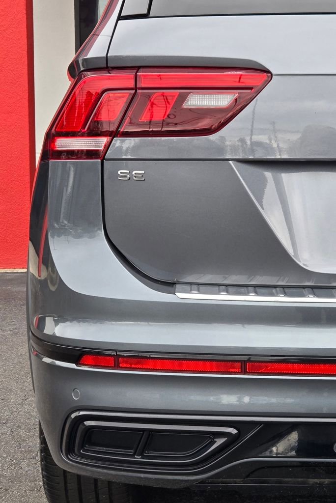 2022 Volkswagen Tiguan SE R-Line