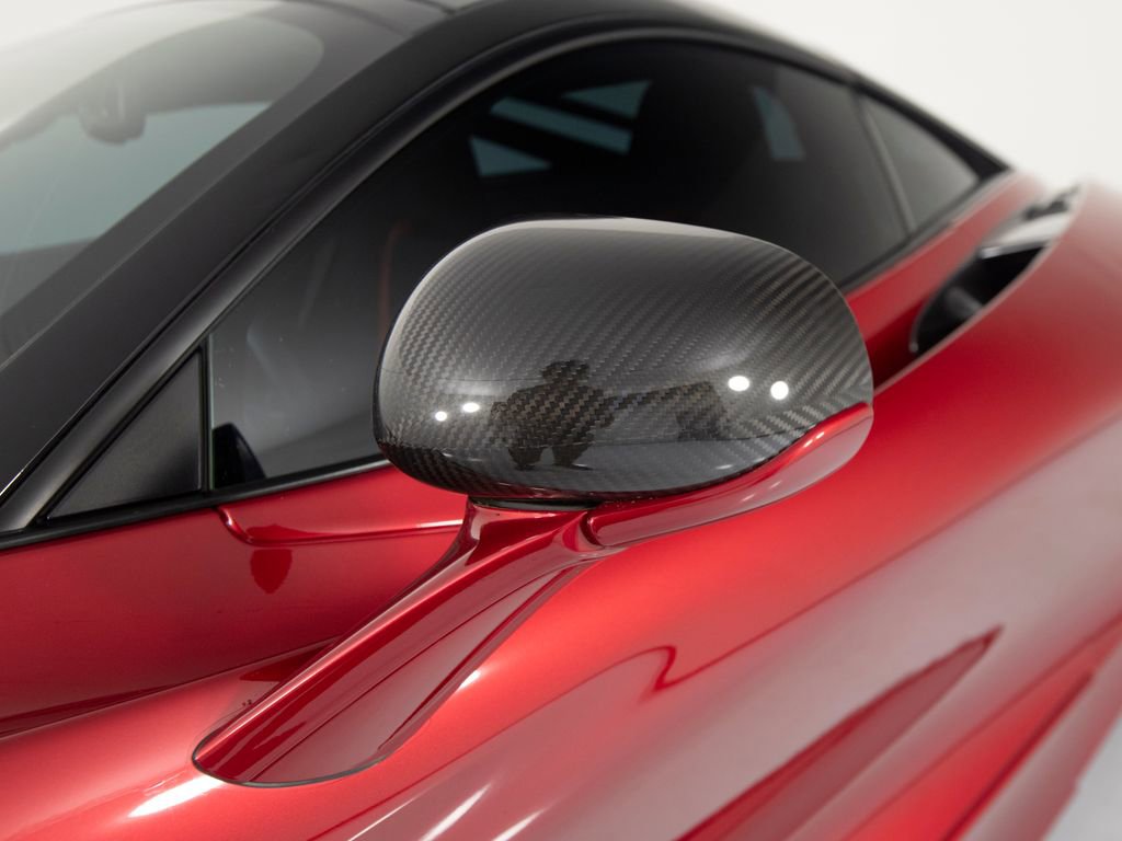 Used 2018 McLaren 720S photo 40