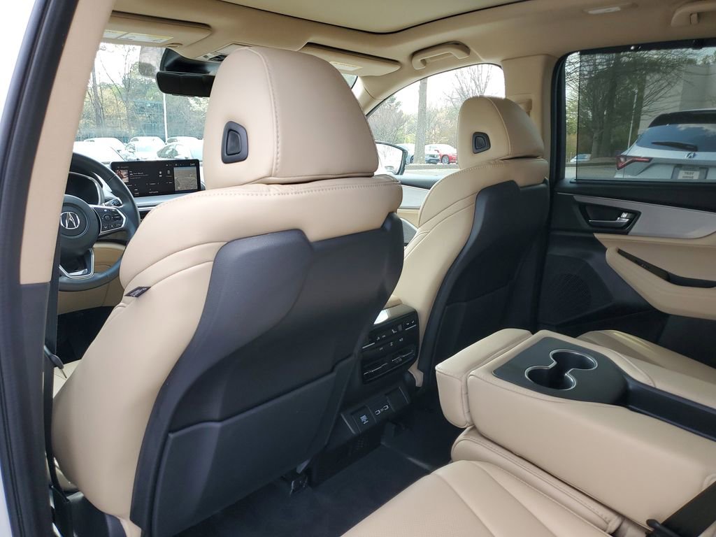 2024 Acura MDX SH-AWD w/ Technology Package