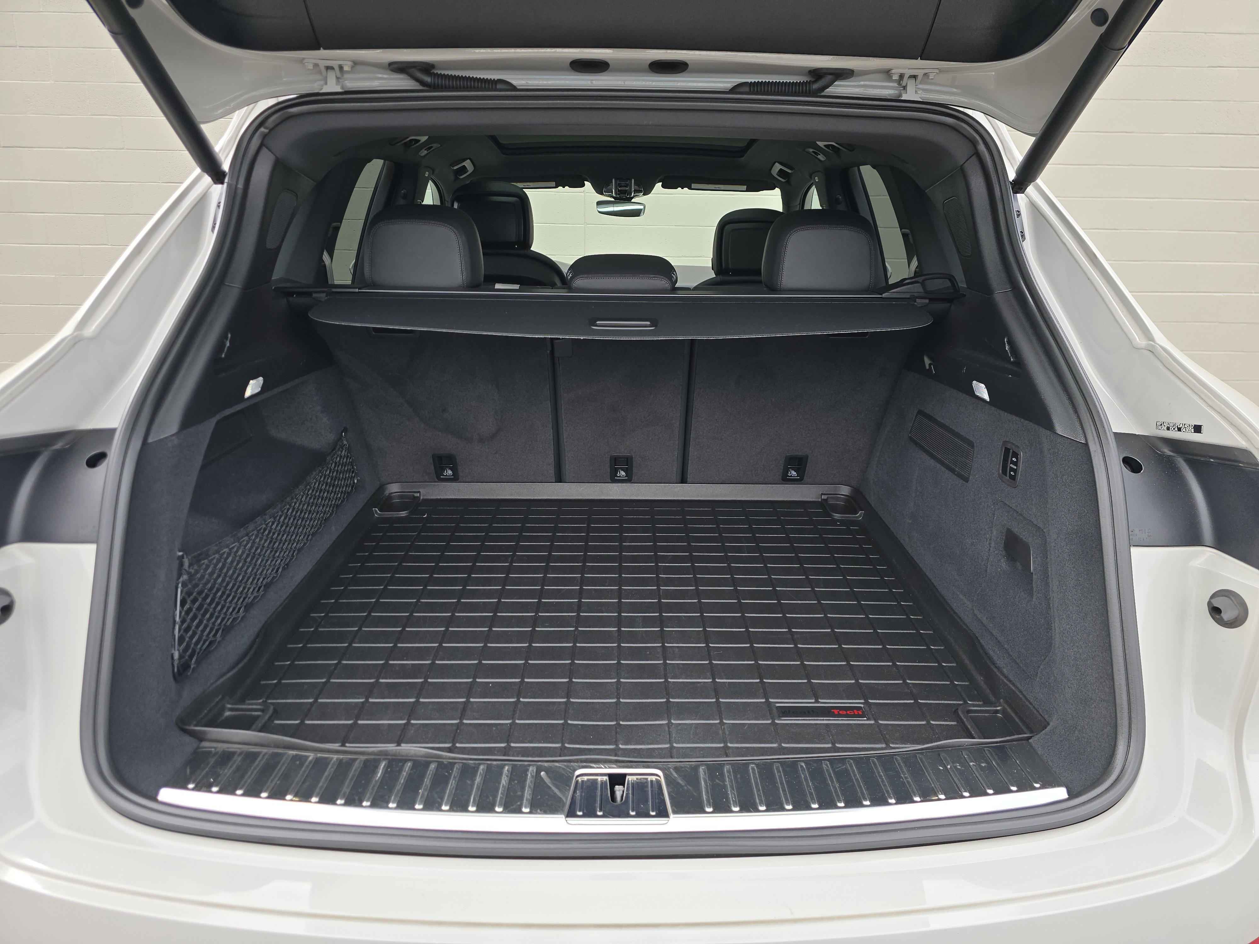 2023 Porsche Cayenne S Platinum