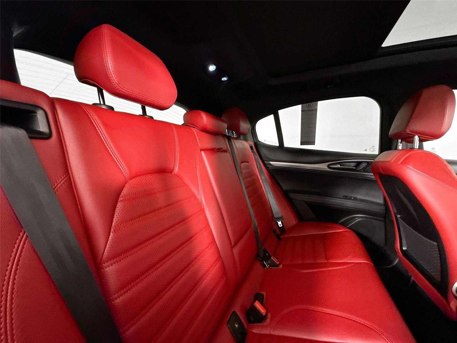 2024 Alfa Romeo Stelvio Veloce