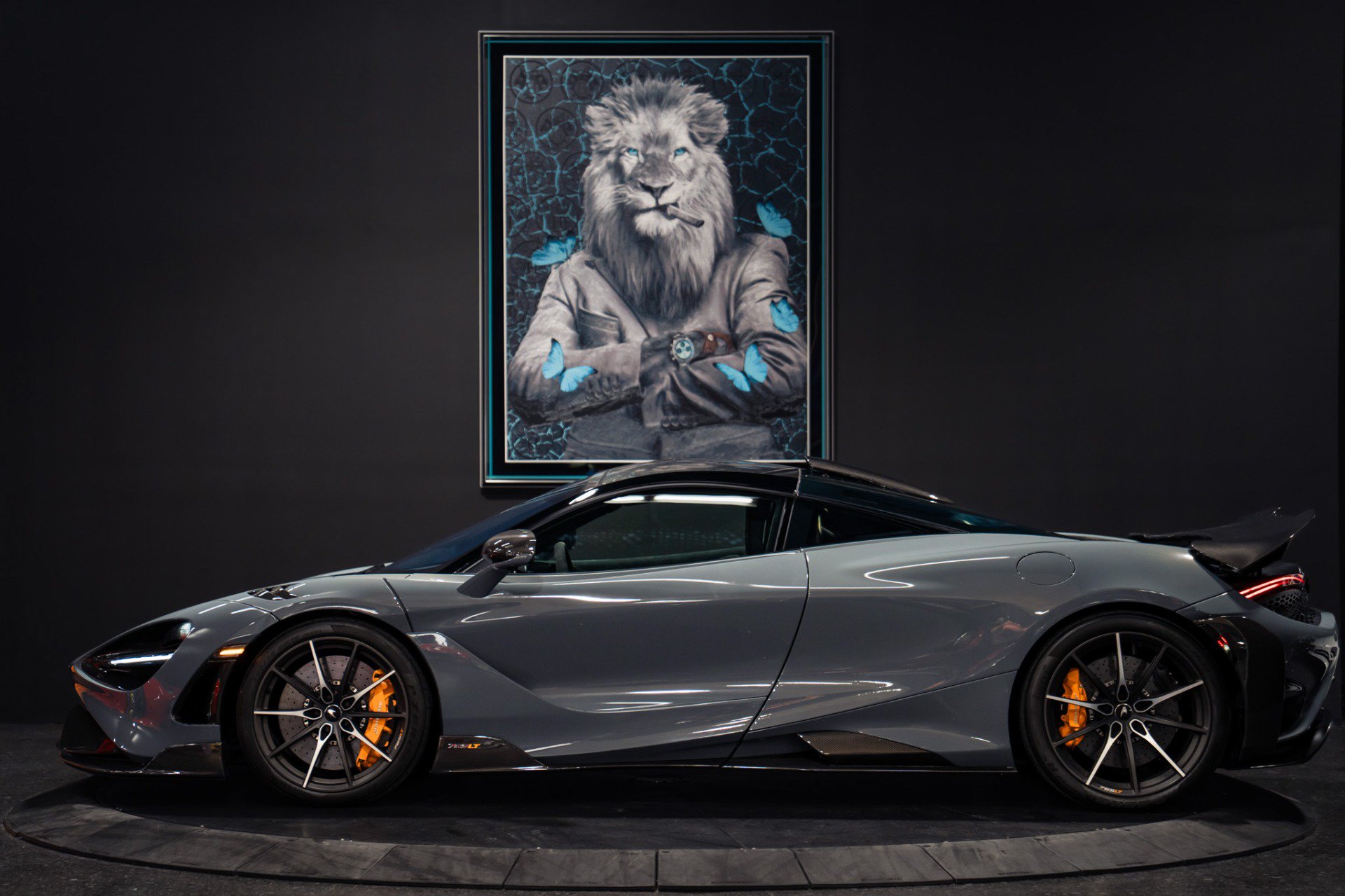 Used 2021 McLaren 765LT photo 63