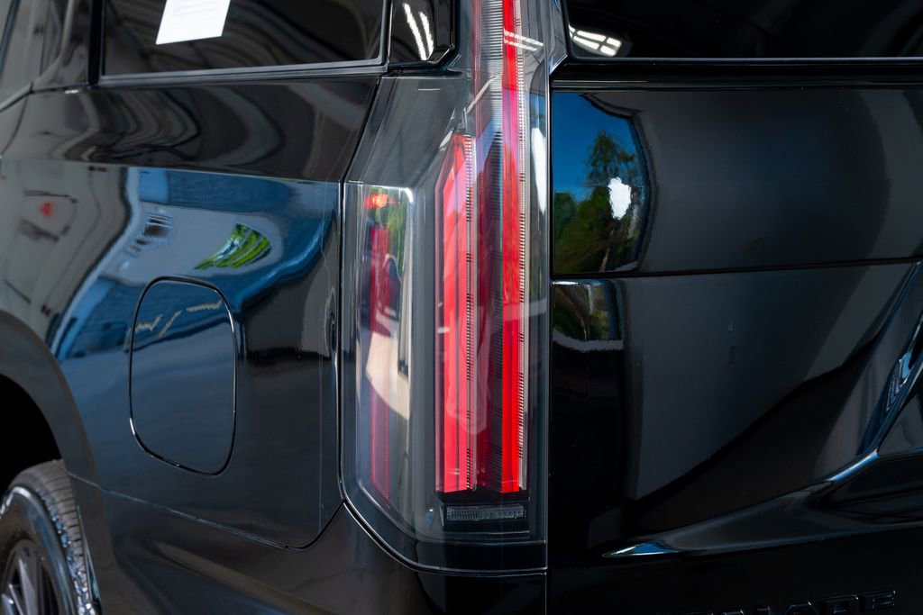 2025 Cadillac Escalade Sport