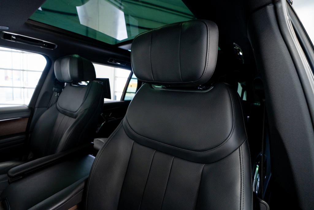 2023 Land Rover Range Rover Long Wheelbase Autobiography