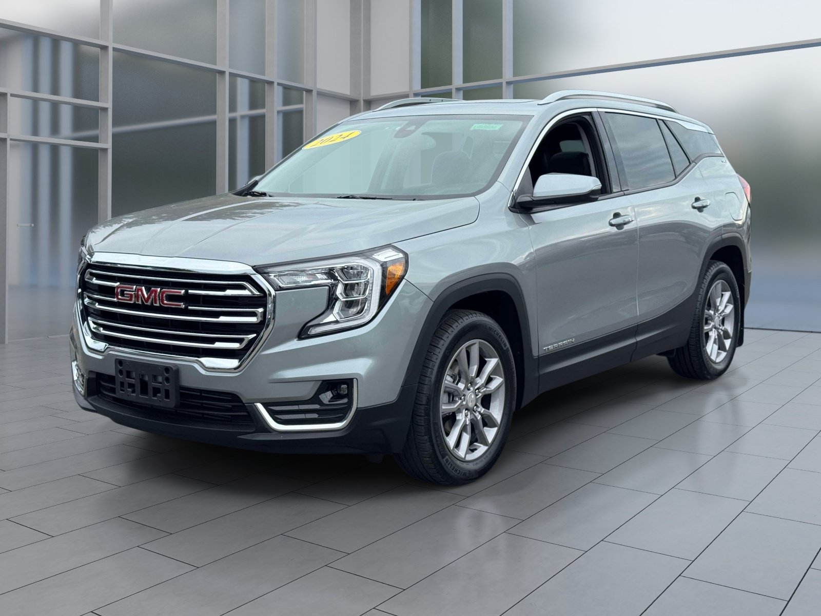 Used 2024 GMC Terrain SLT