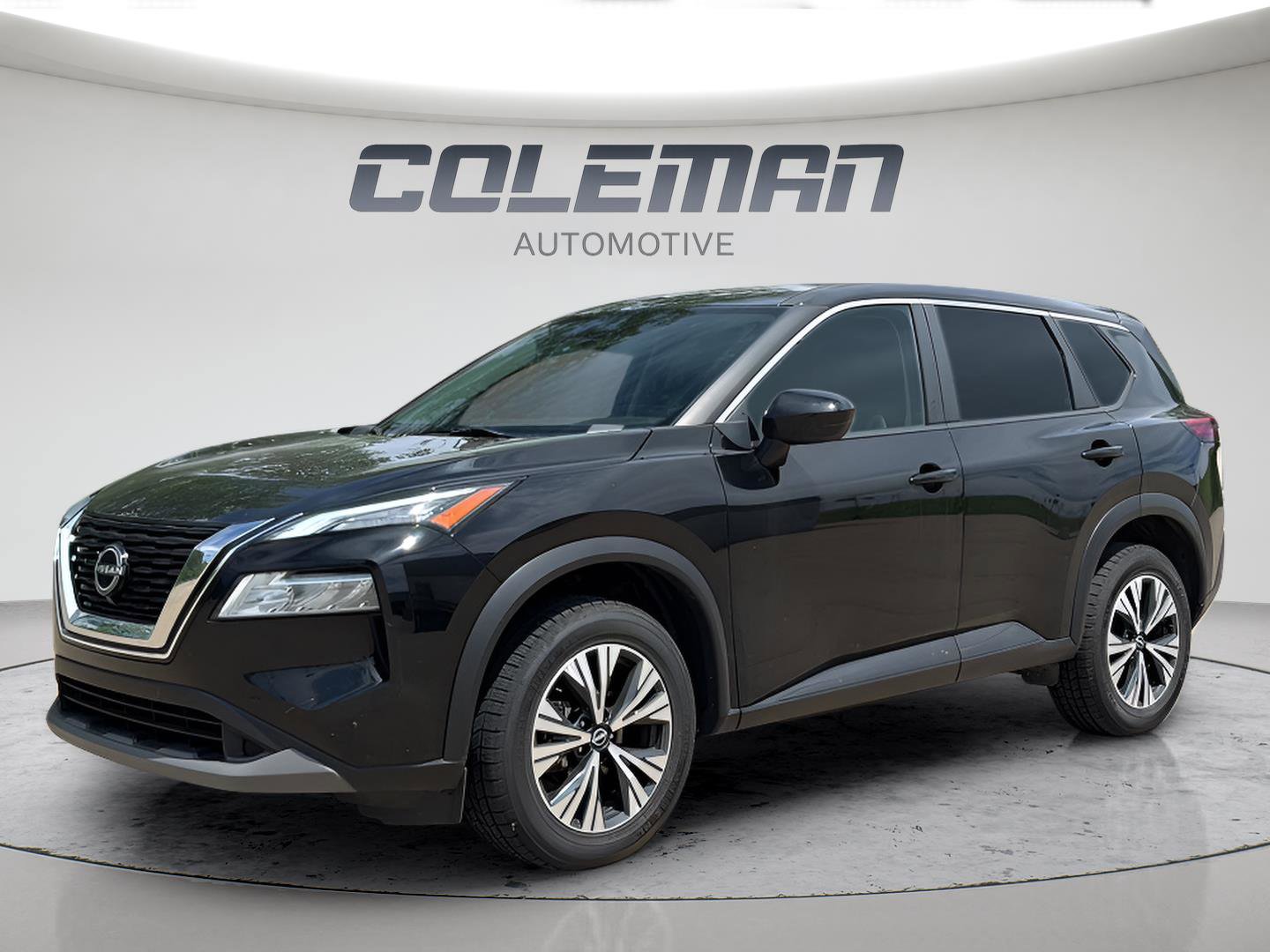 Used 2023 Nissan Rogue SV