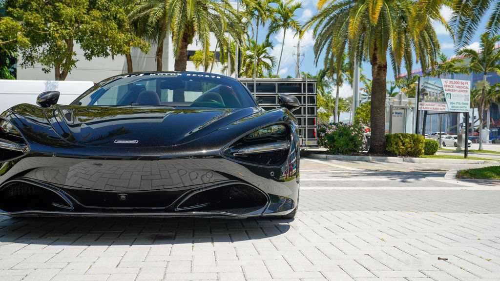 Used 2021 McLaren 720S Spider photo 6