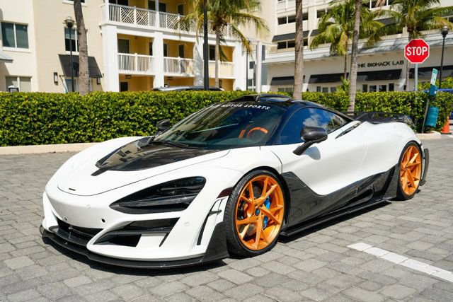 Used 2019 McLaren 720S Performance photo 9