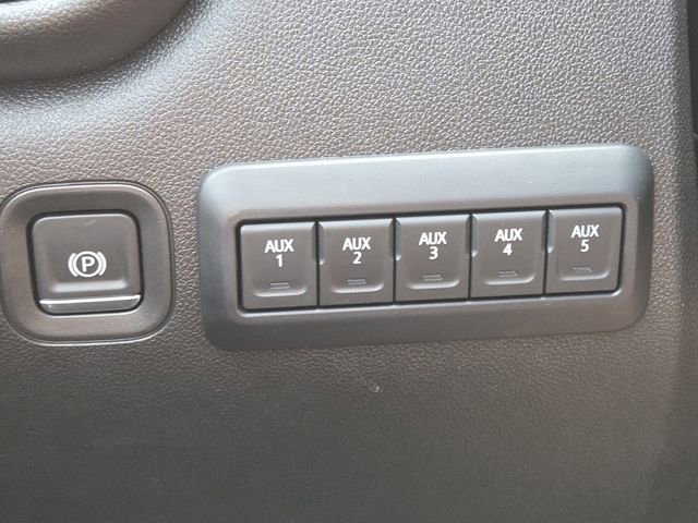 2025 GMC Sierra 3500 Pro