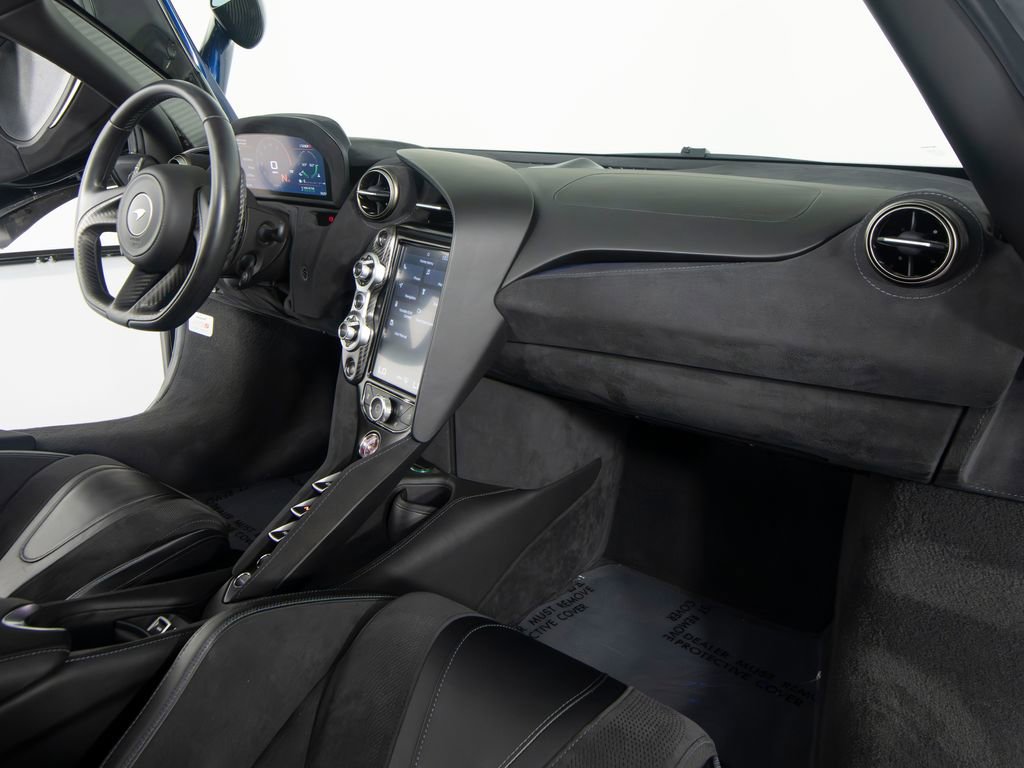 Used 2020 McLaren 720S Spider photo 28