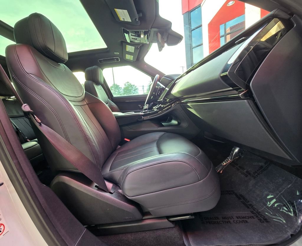 2023 Land Rover Range Rover Sport SE