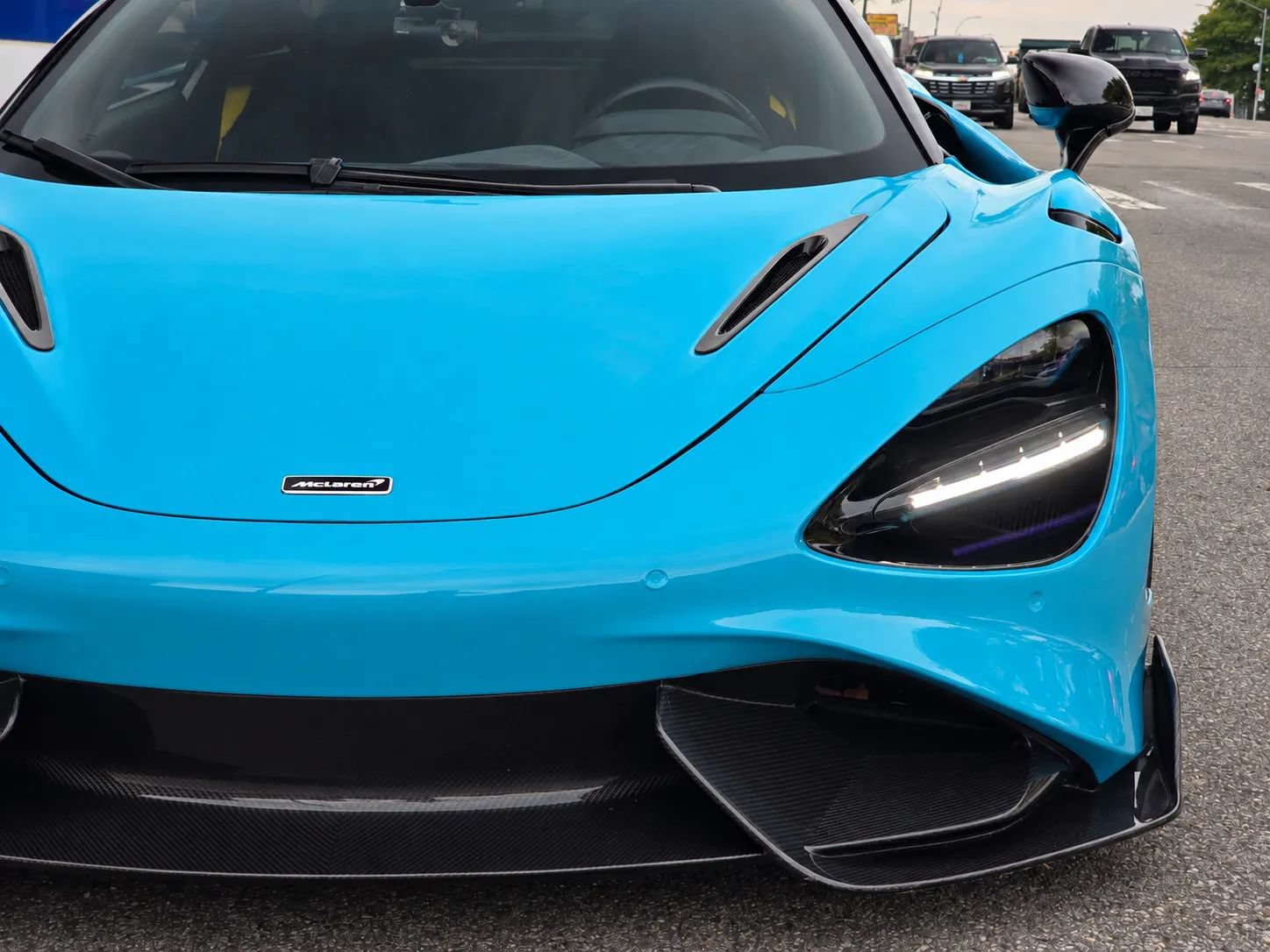 Used 2019 McLaren 720S photo 12