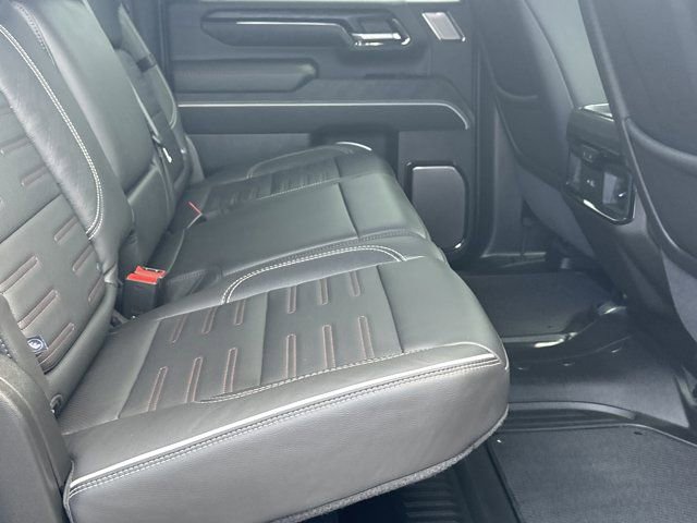 2025 GMC Sierra 2500 AT4X