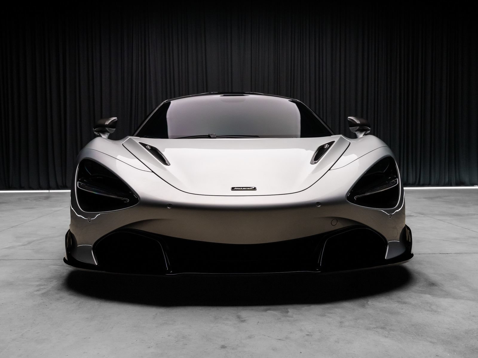 Used 2019 McLaren 720S photo 19