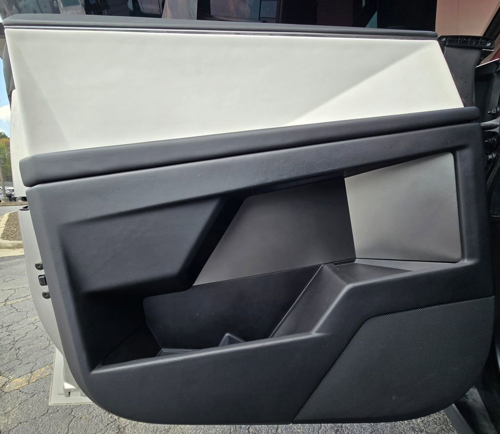 2024 Tesla Cybertruck AWD Crew Cab