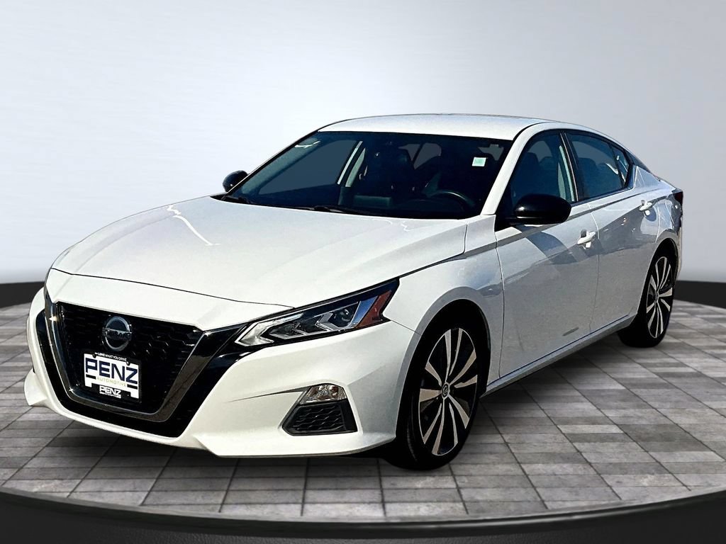 Used 2022 Nissan Altima 2.5 SR