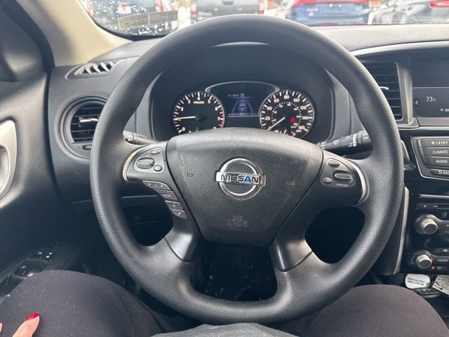 2020 Nissan Pathfinder S