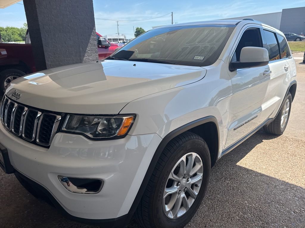 Used 2021 Jeep Grand Cherokee Laredo