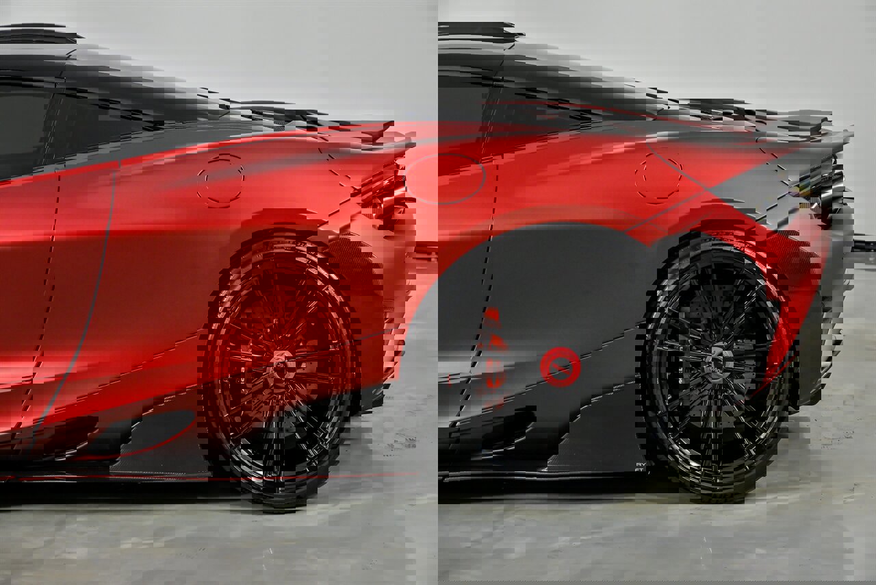 Used 2018 McLaren 720S photo 13