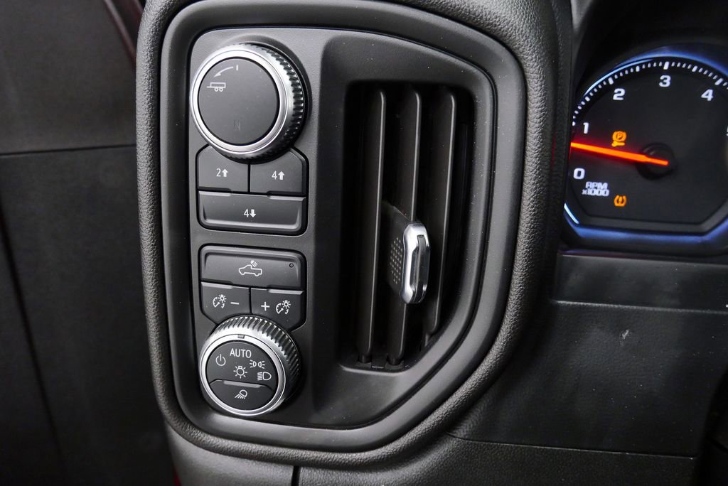 2021 GMC Sierra 3500 4x4 Crew Cab