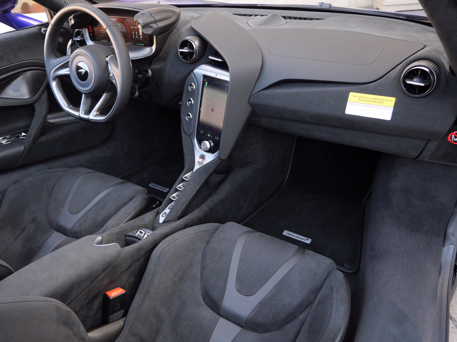 Used 2024 McLaren 750S Spider photo 9