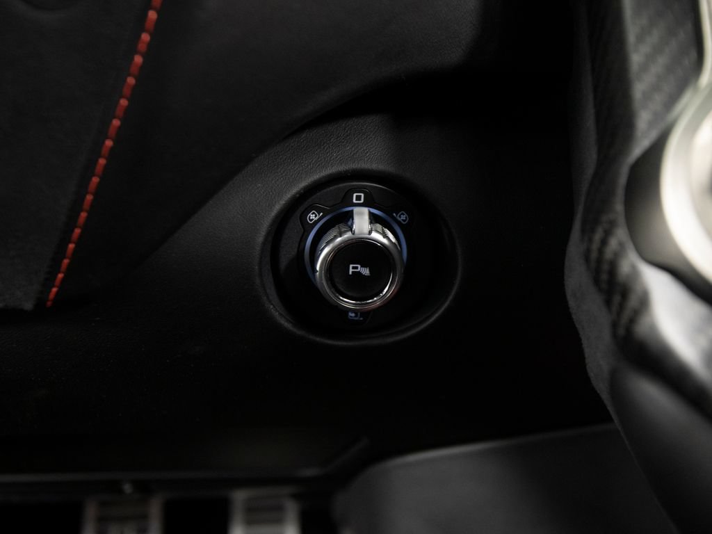 Used 2018 McLaren 720S photo 25