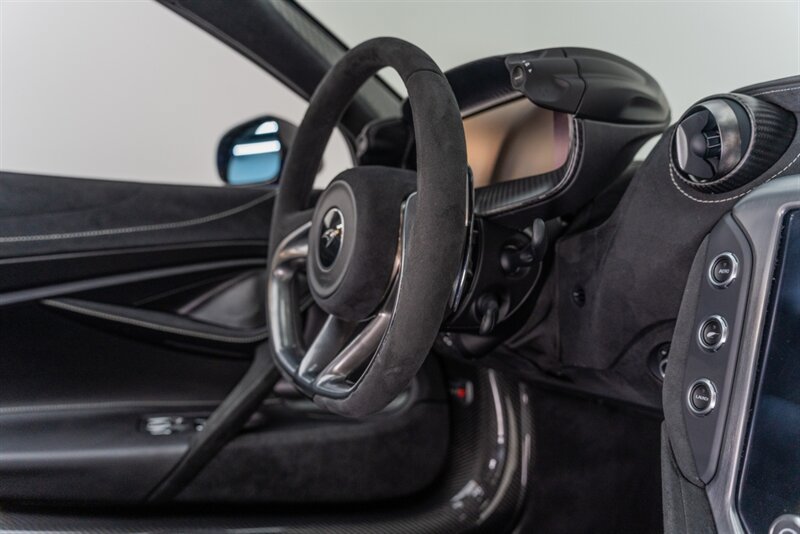 Used 2024 McLaren 750S Spider photo 64