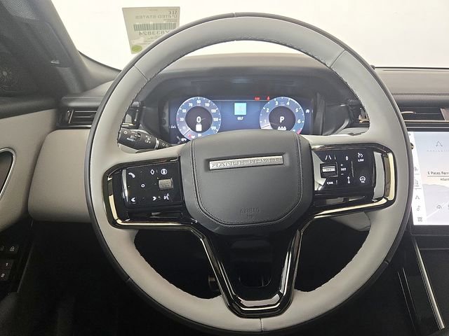 2026 Land Rover Range Rover Velar Dynamic SE