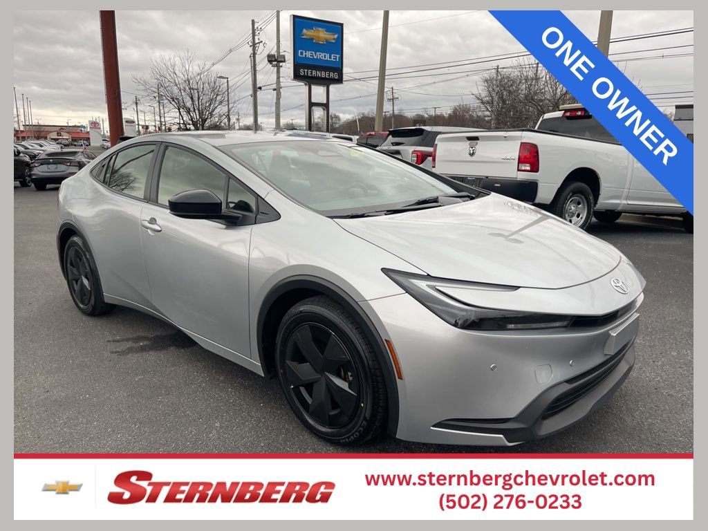 2023 Toyota Prius LE