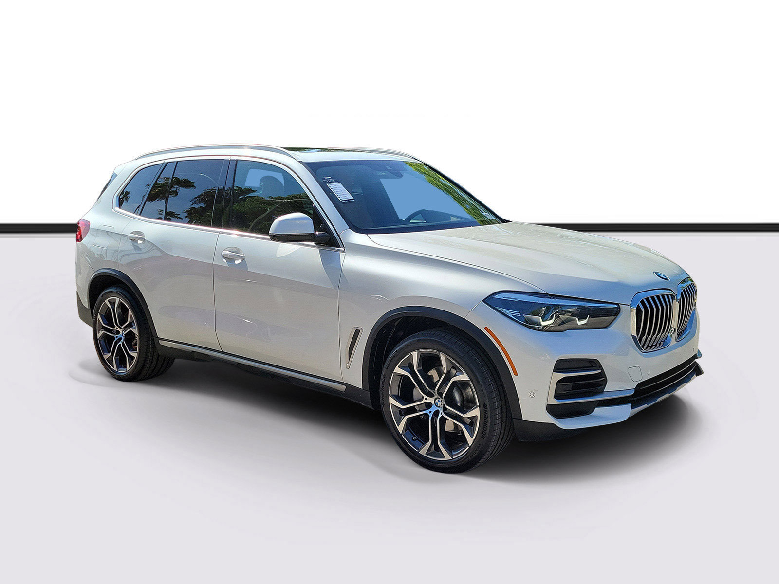 Certified 2023 BMW X5 sDrive40i w/ Premium Package