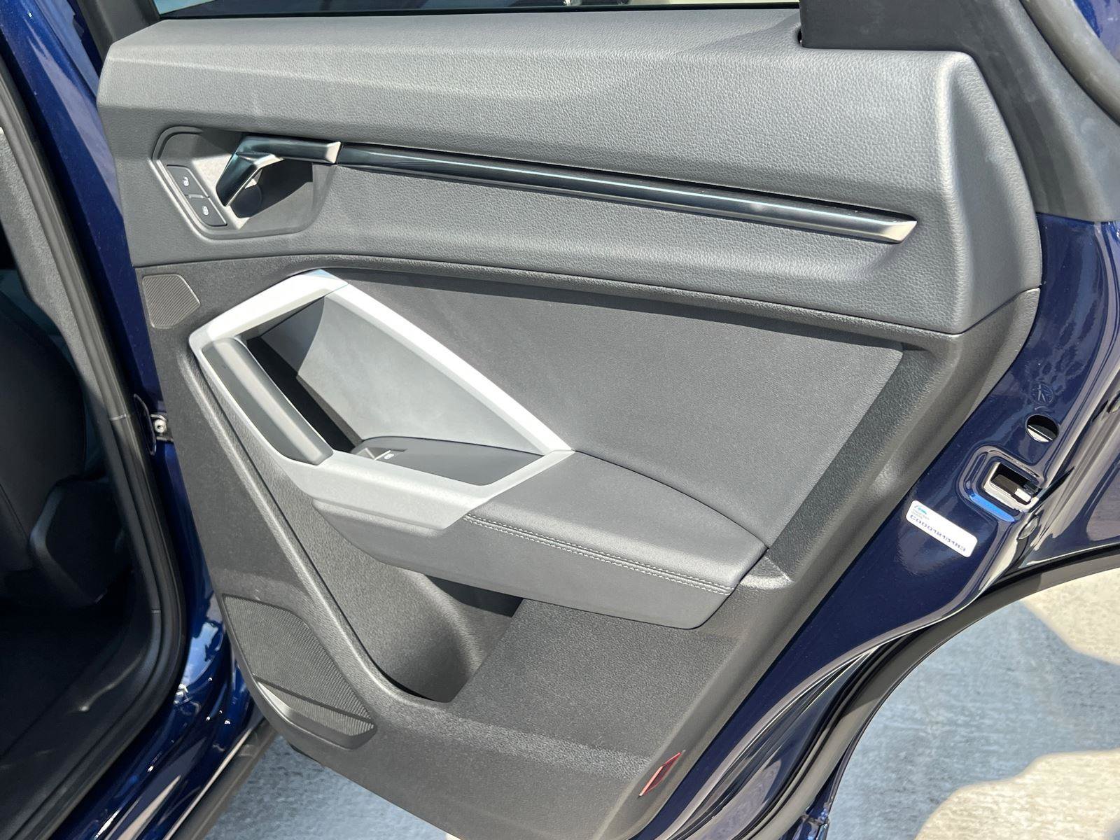 2024 Audi Q3 2.0T Premium