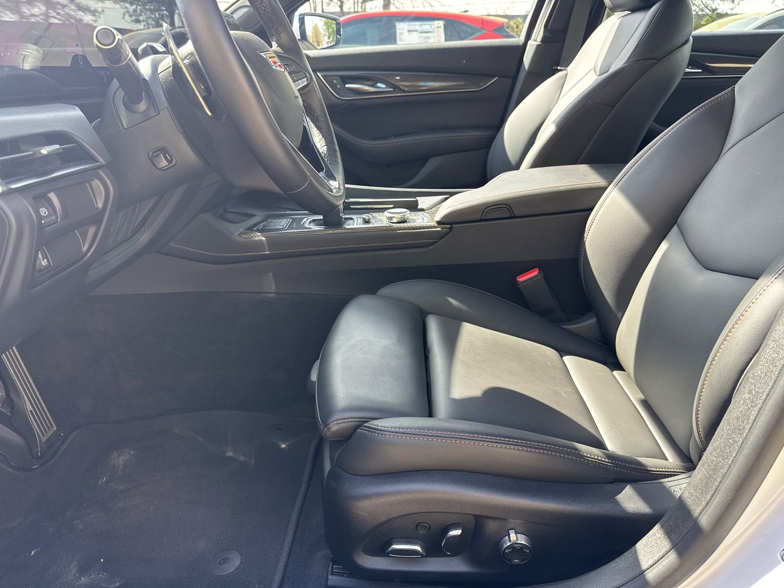 2025 Cadillac CT5 Sport