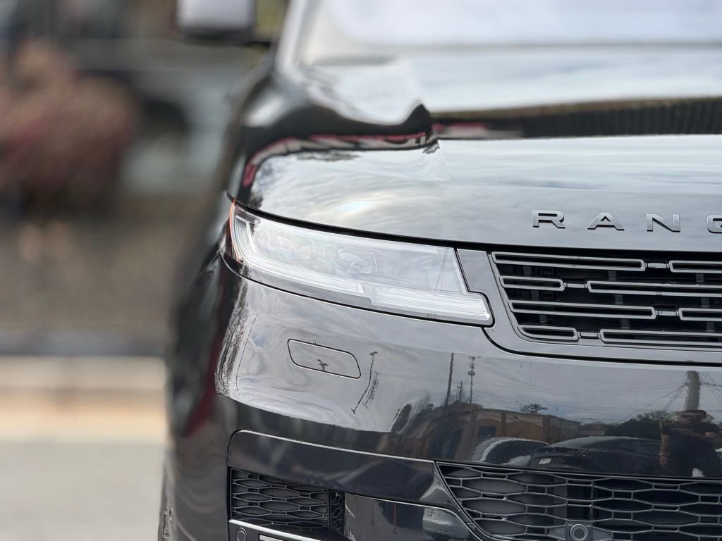 2023 Land Rover Range Rover Sport SE