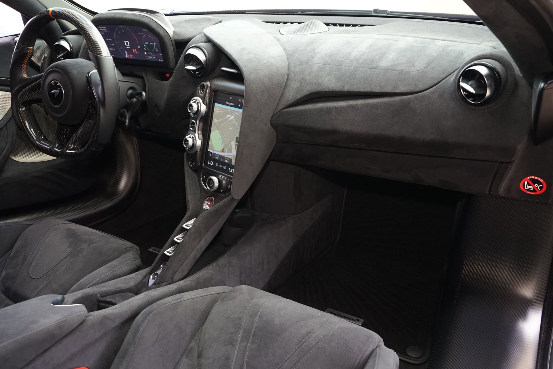 Used 2019 McLaren 720S Luxury photo 28