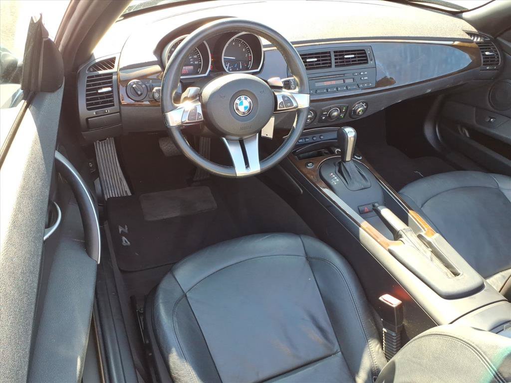 Photo 6